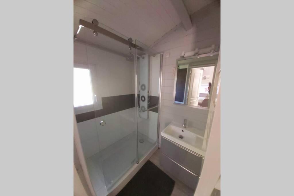 Villa Chalet T3/clim/wifi/pkg/terrasse/15 min plages La Teste-de-Buch Exterior foto